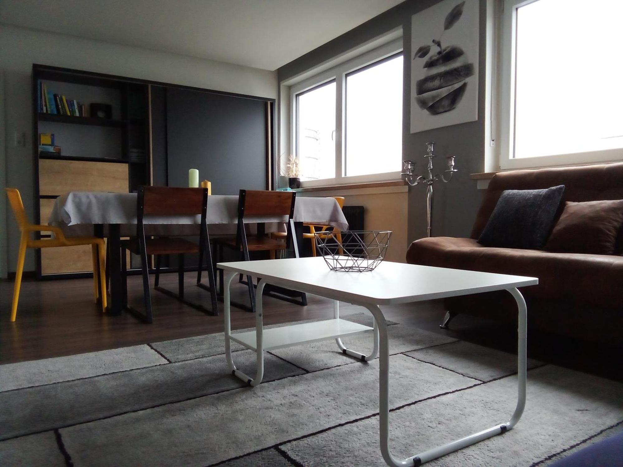 Apartments - Geraeumige 95 Qm Mit Balkon Augsburg Luaran gambar