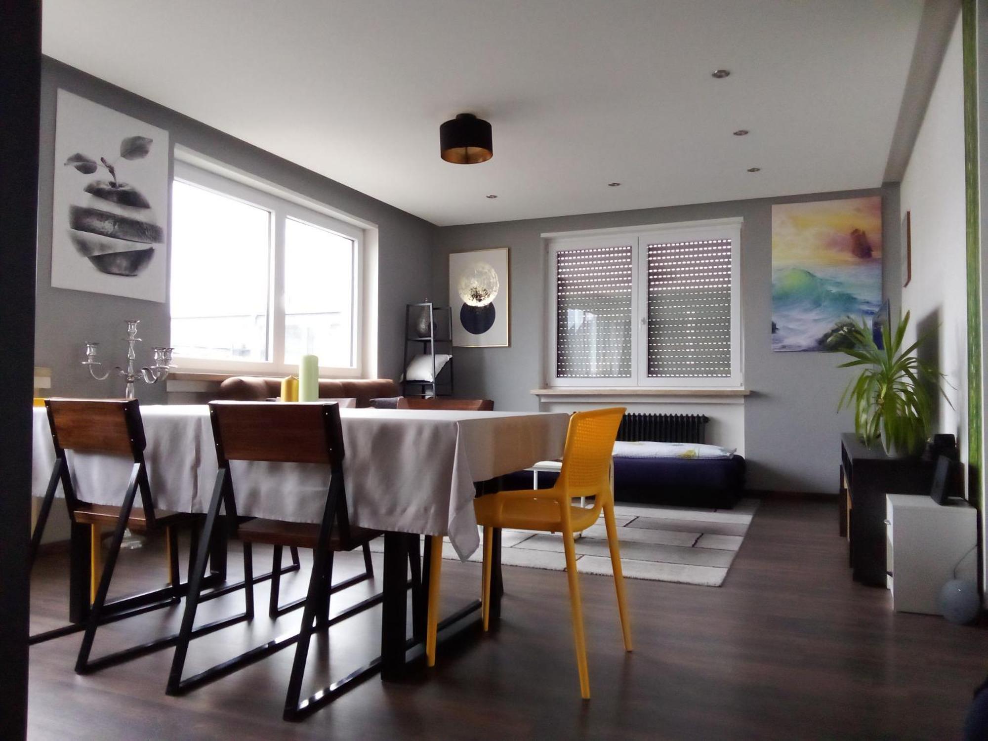 Apartments - Geraeumige 95 Qm Mit Balkon Augsburg Luaran gambar