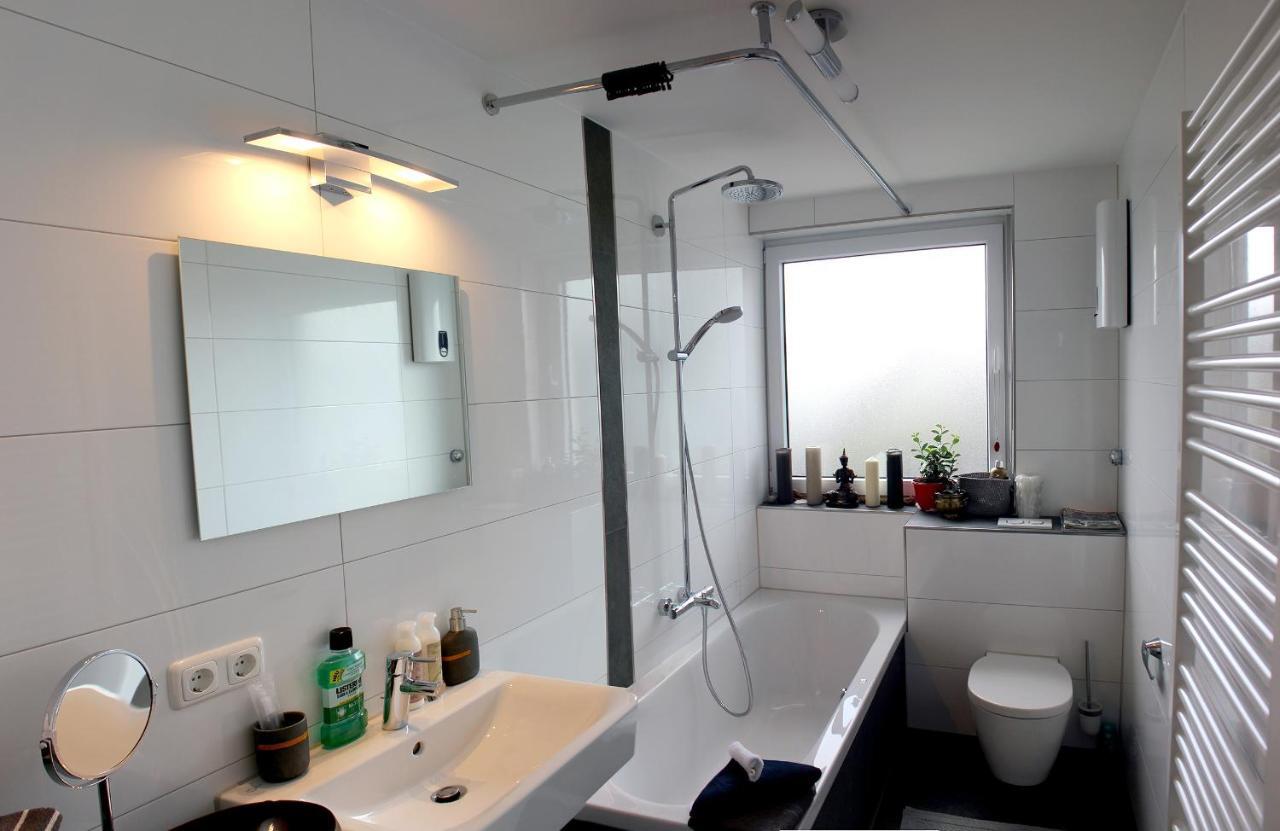 Apartments - Geraeumige 95 Qm Mit Balkon Augsburg Luaran gambar